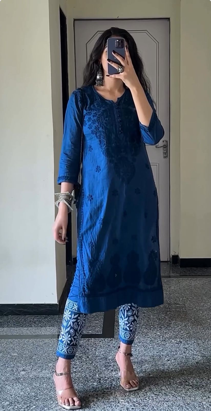 Beautiful Rose Boota Rayon Kurti